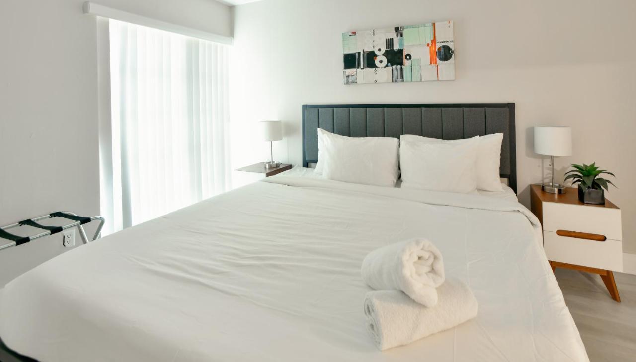 Designer River View Apartments Fort Lauderdale Luaran gambar
