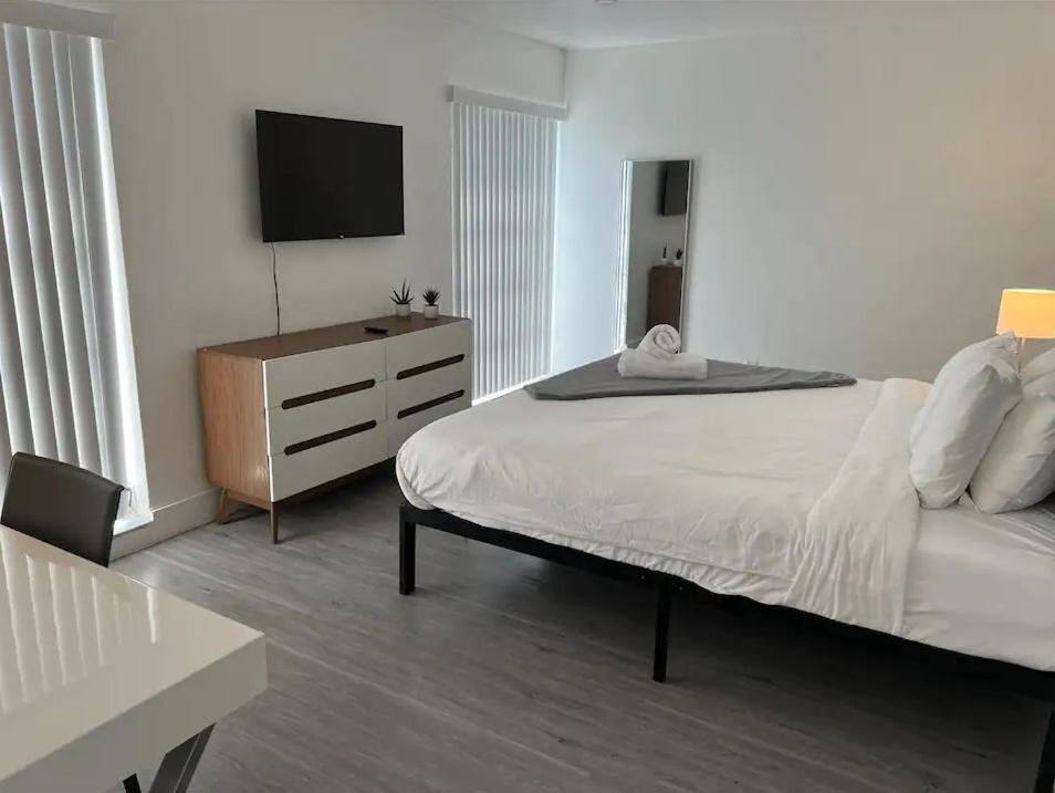 Designer River View Apartments Fort Lauderdale Luaran gambar